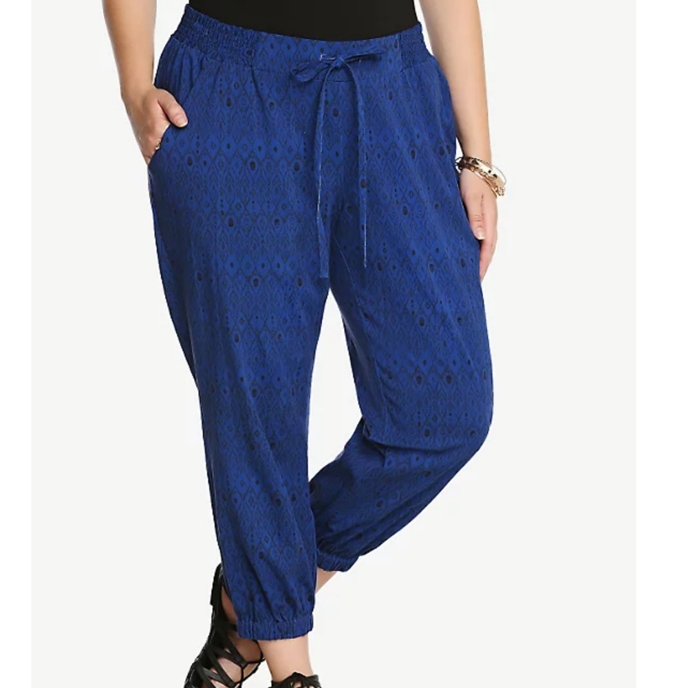 blue harem pants with skull pattern